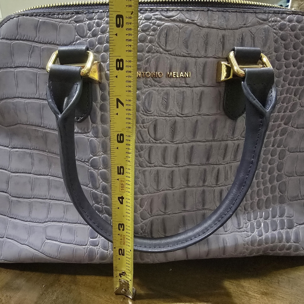 Shoulder Bag - Picture 6 of 7